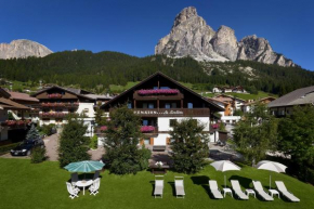 Mountain B&B - La Scalira Corvara